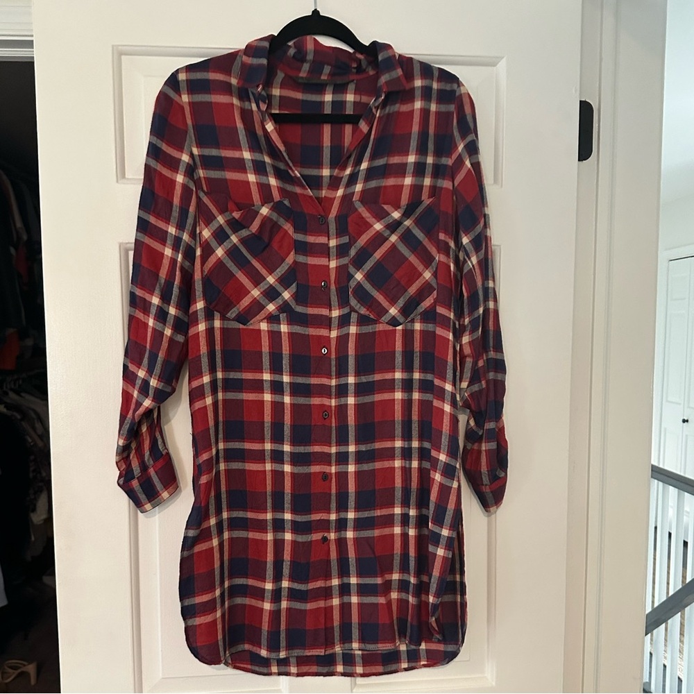Plaid Button-Down Long Shirt